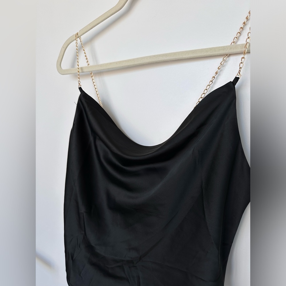 Silk Tie Scarf Top with Chain Straps - Picture 2 of 3